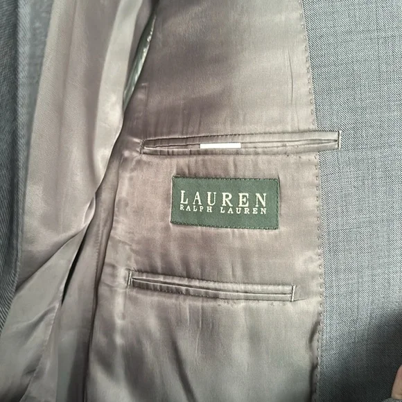 Lauren Ralph Lauren grey two piece suit two buttoned jacket tapered leg 40R 36”
